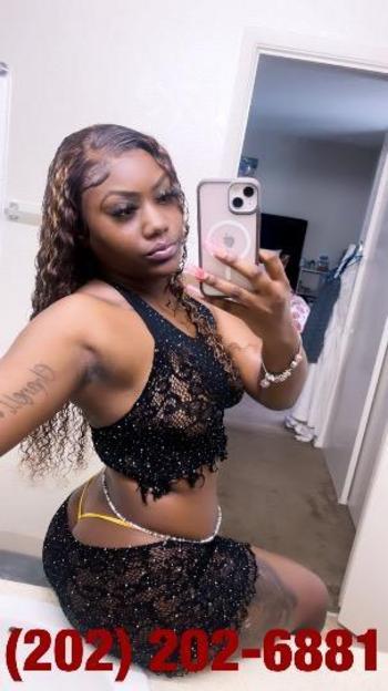 2022026881, female escort, Washington DC